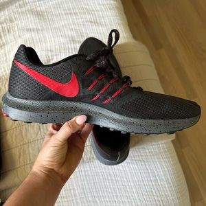 NEW Nike Fitsole Men Shoe